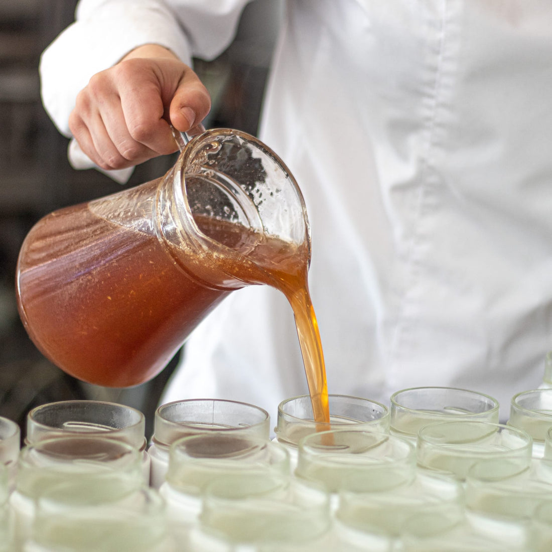 Pourquoi les Confitures Artisanales sont Meilleures que les Confitures Industrielles