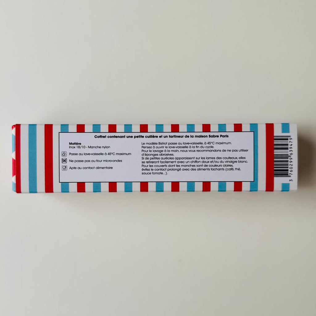 Dos de l'étui du set de couverts Citrus Circus avec mentions et code-barres, sur fond blanc