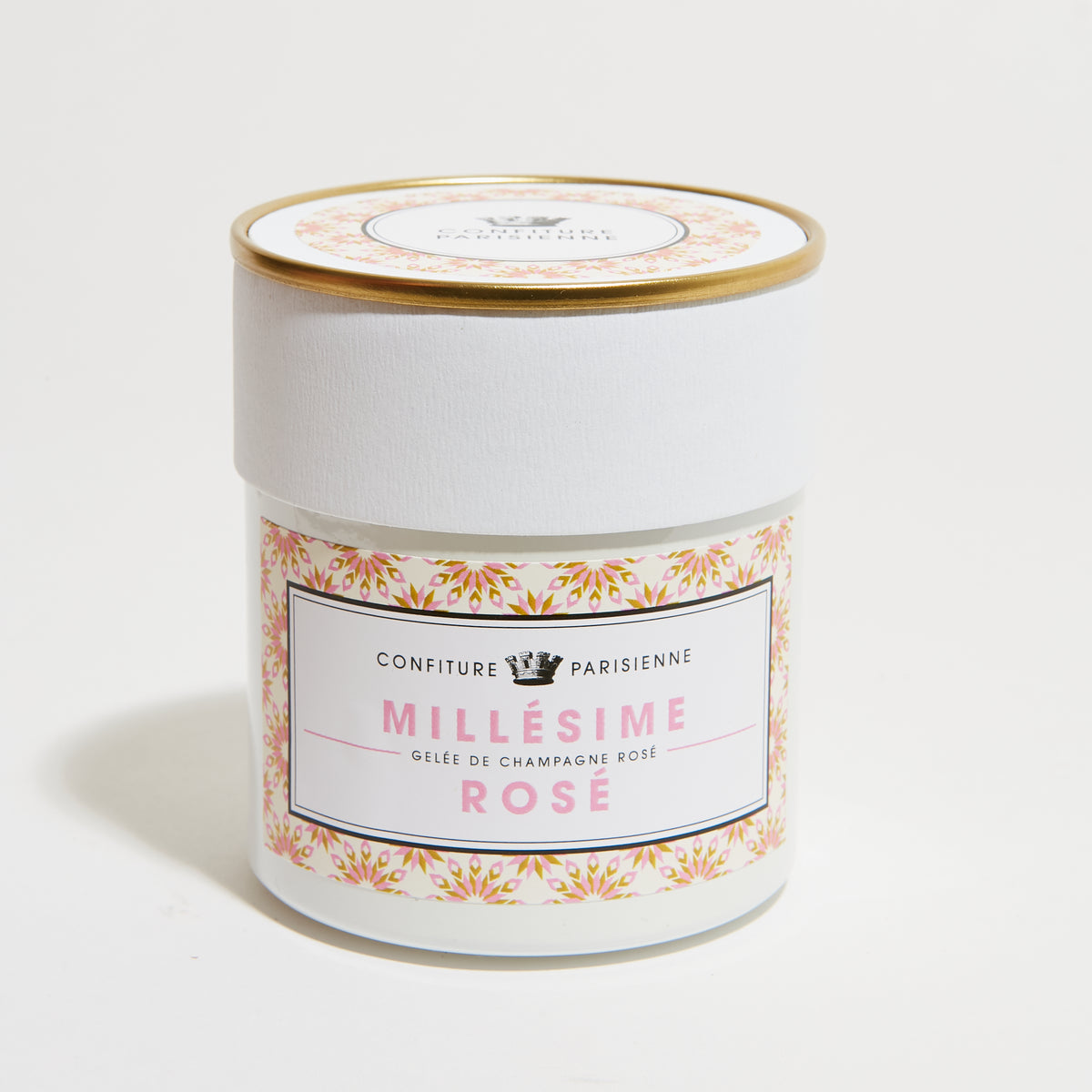 Pot de Gelée Millésime Champagne Rosé à l'étiquette rose pâle, photographié sur fond blanc